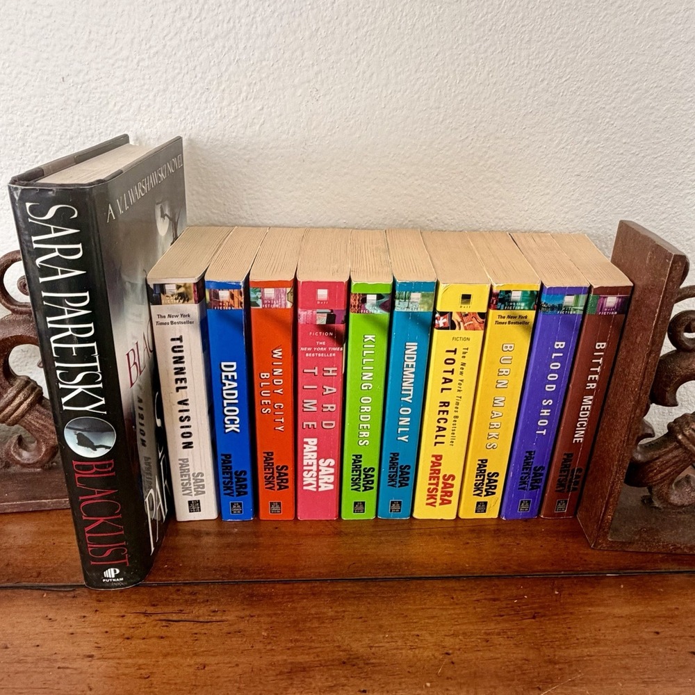 BIG‎ Lot (11) SARA PARETSKY Books VI WARSHAWSKI SERIES Blacklist, Total Recall
